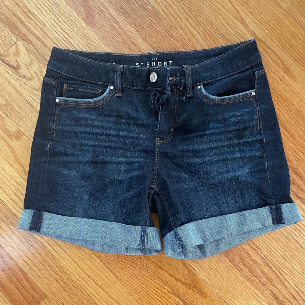White House Black market shorts. Size 2